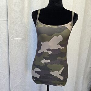 Offline By Aerie Camo Racerback Women's Tank Top Size Medium